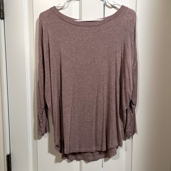 CASUAL TOP BUNDLE!! - Picture 2 of 9